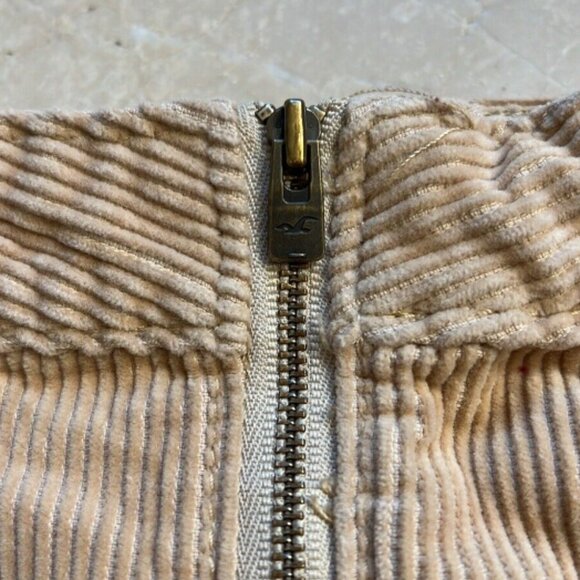 Hollister Ultra High Rise Tan Corduroy Zip Thru Skirt - Size 3 - Picture 4 of 6
